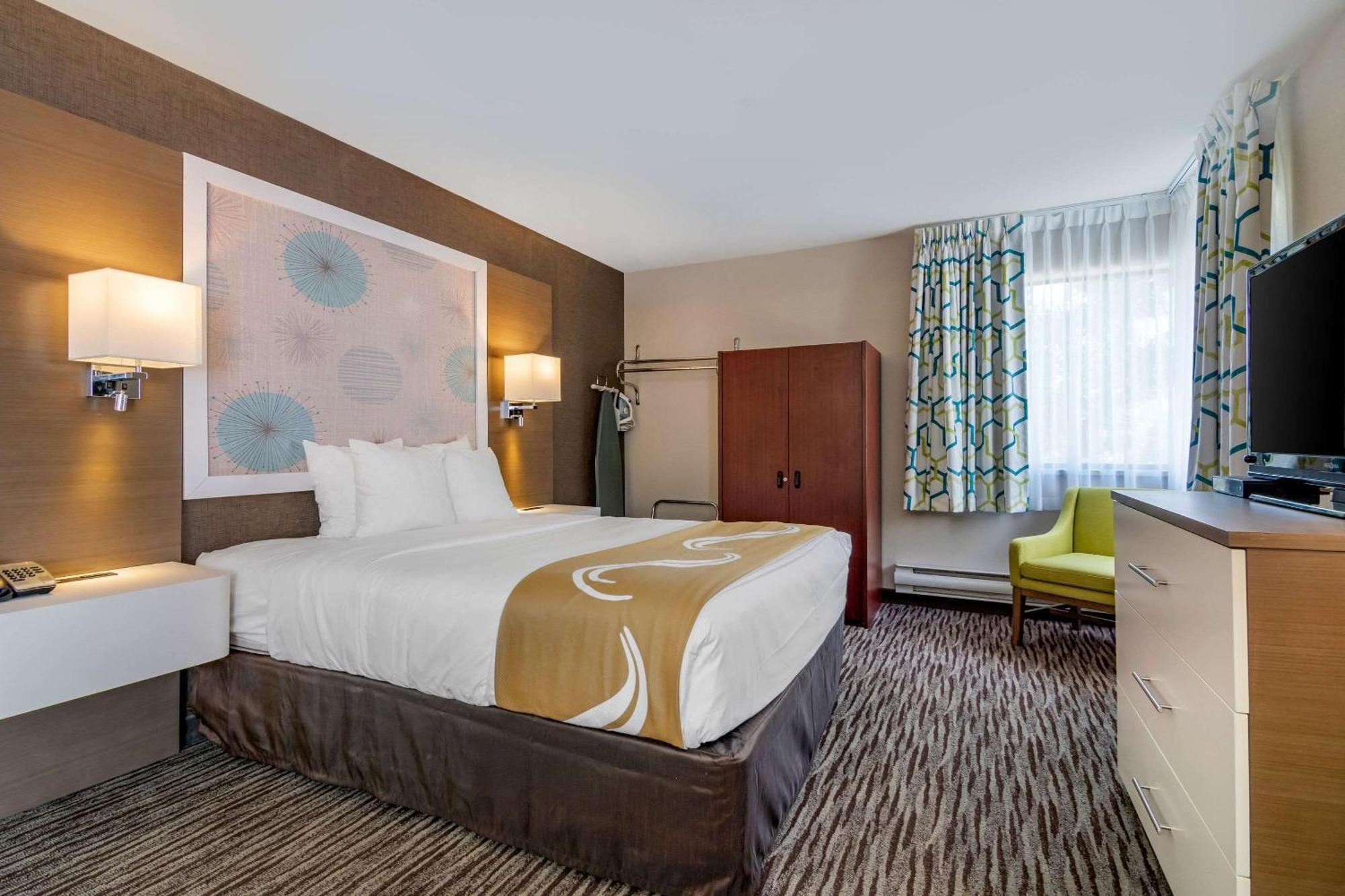 Quality Inn Kamloops Exterior photo