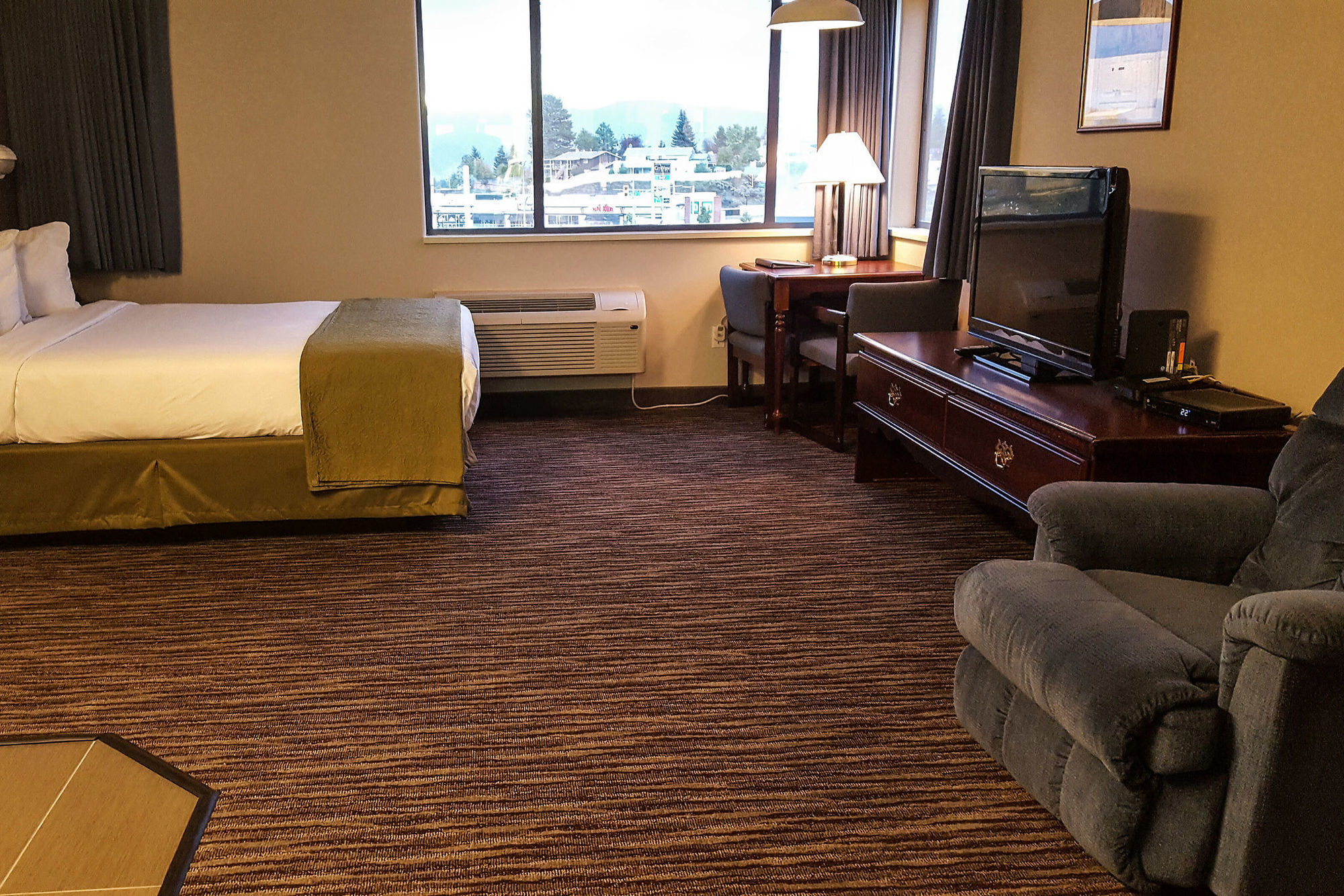 Quality Inn Kamloops Room photo
